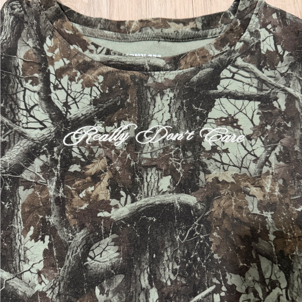 Camo T - Picture 3 of 4